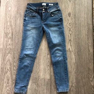 Kensie Jean ~ Curvy Skinny ~ Size 4